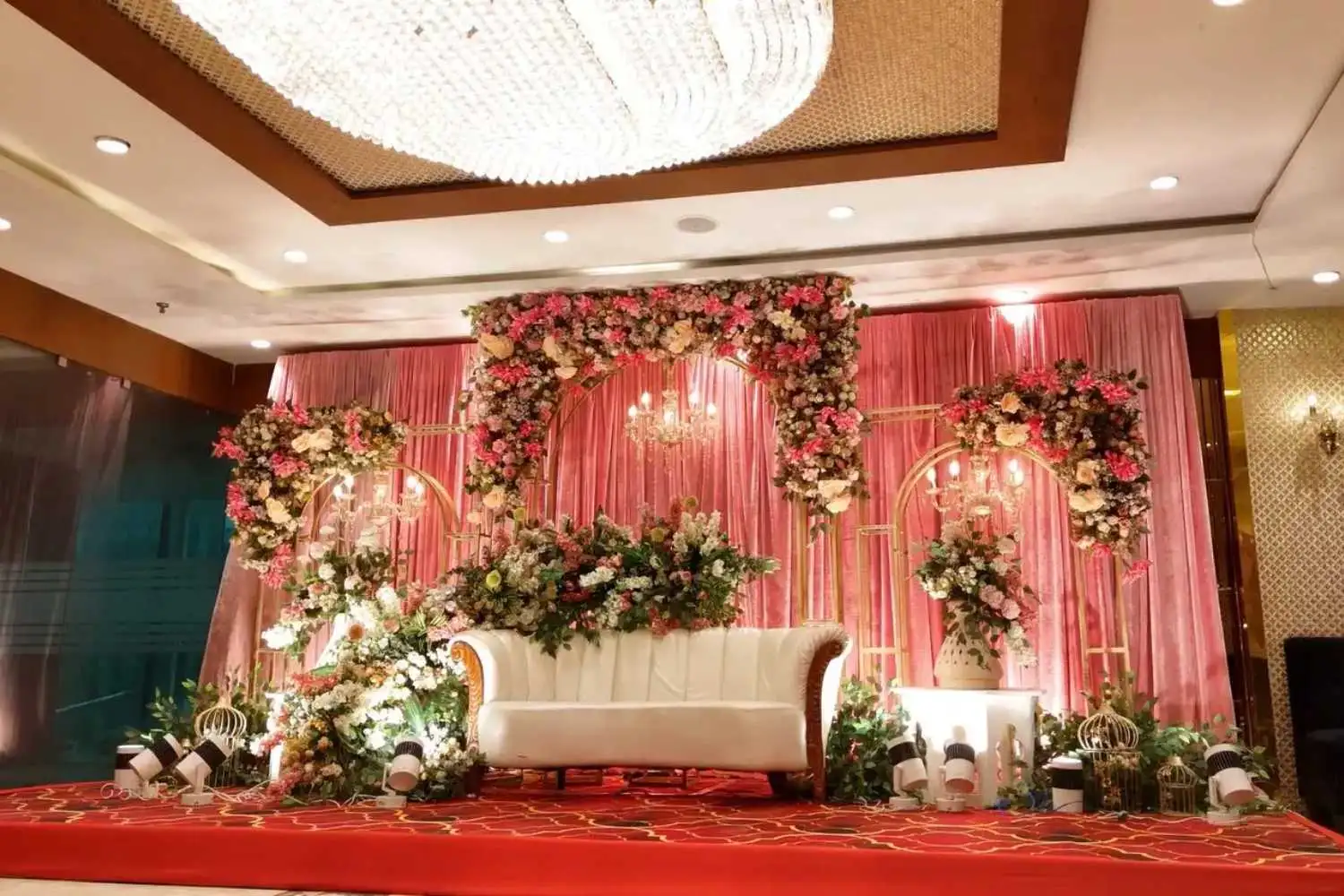 Gold 2nd Floor